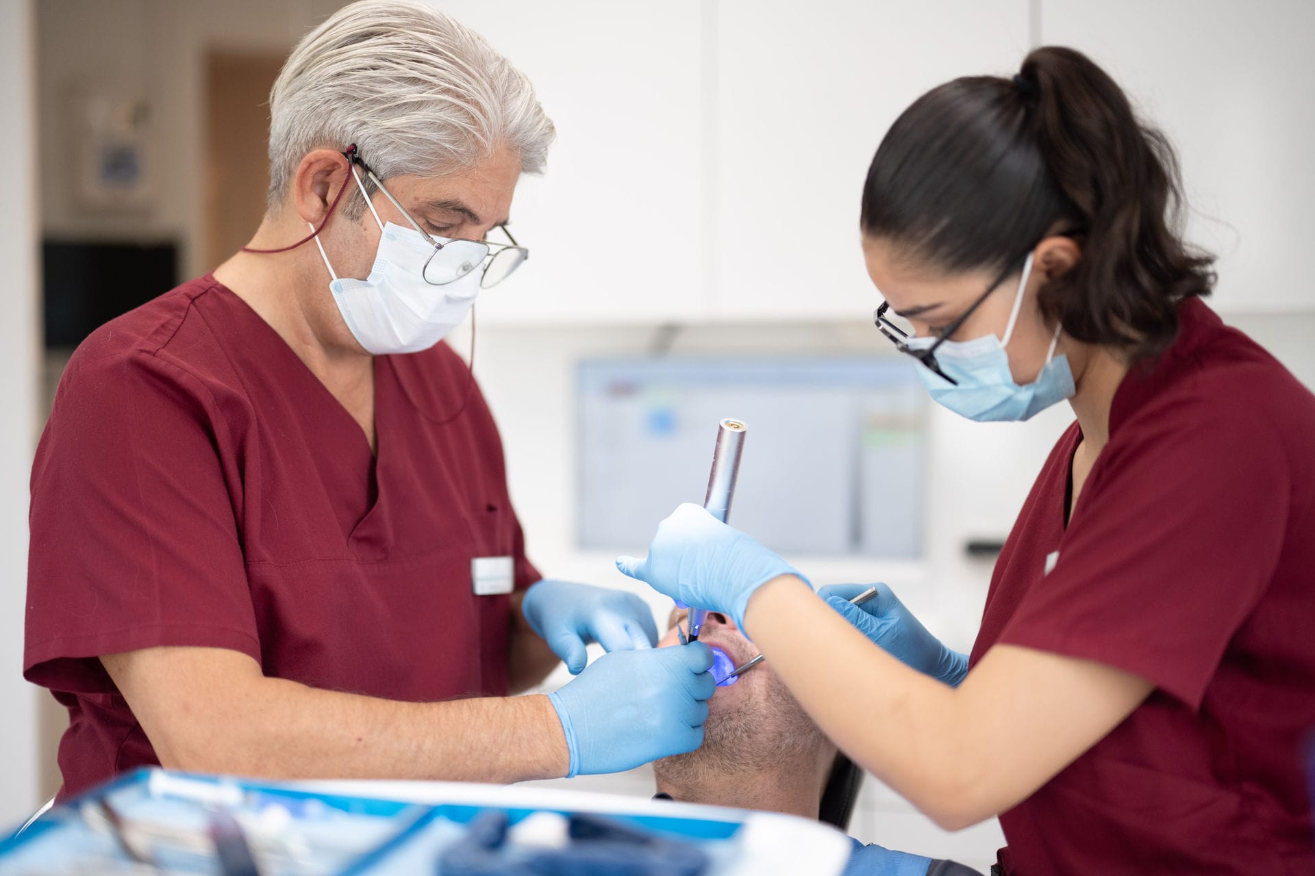 Assistenza in un’atmosfera tranquilla presso lo studio dentistico di Kilchberg